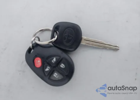 2014 Toyota Sienna Le 7 Passenger from USA, damaged, VIN 5TDJK3DC6ES077710